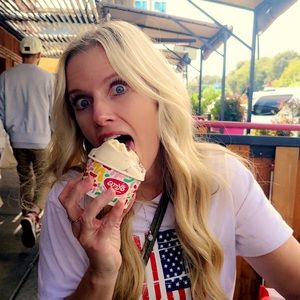 Meet your Posher, Kelly